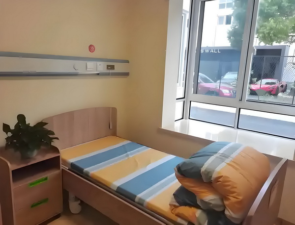 怎样变成深圳户口_于佩尔：热爱永远不会消失 为了旅准备这次高尔夫之